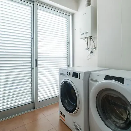 Halt Apartment